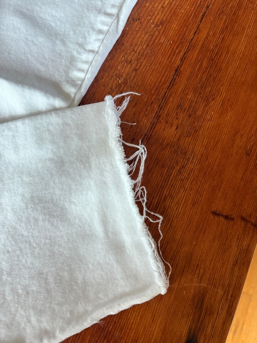 Paige Cindy Crop White Jeans, Size 29 Raw Hem - Picture 10 of 11